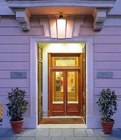 Alpi Hotel 4*